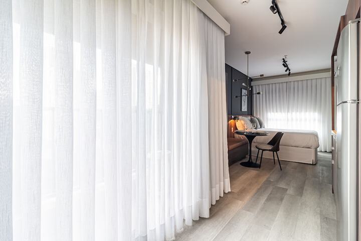 Room 15 of 184