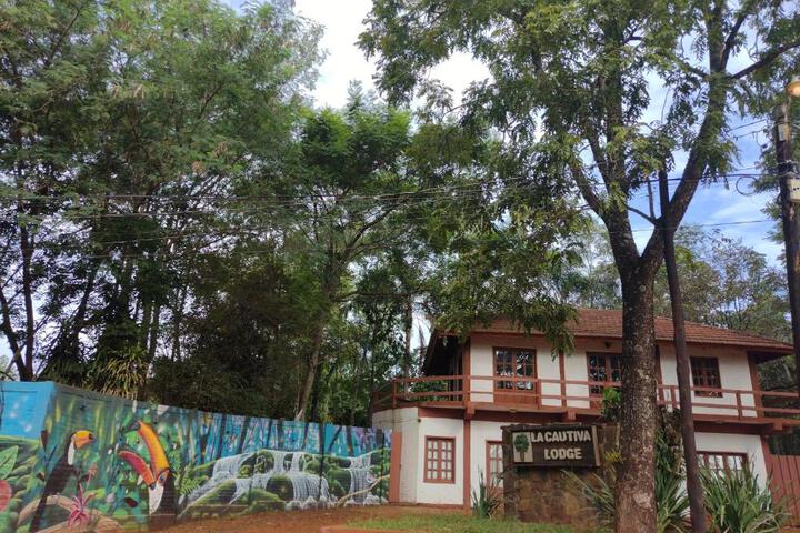La Cautiva Iguazú Hotel