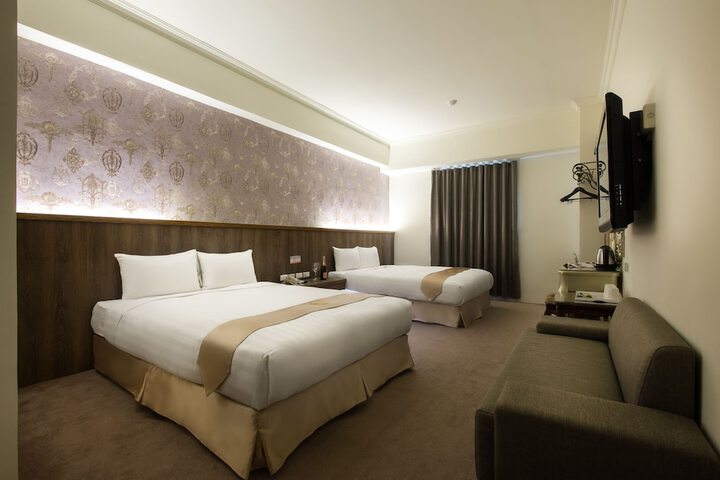 Room 13 of 47