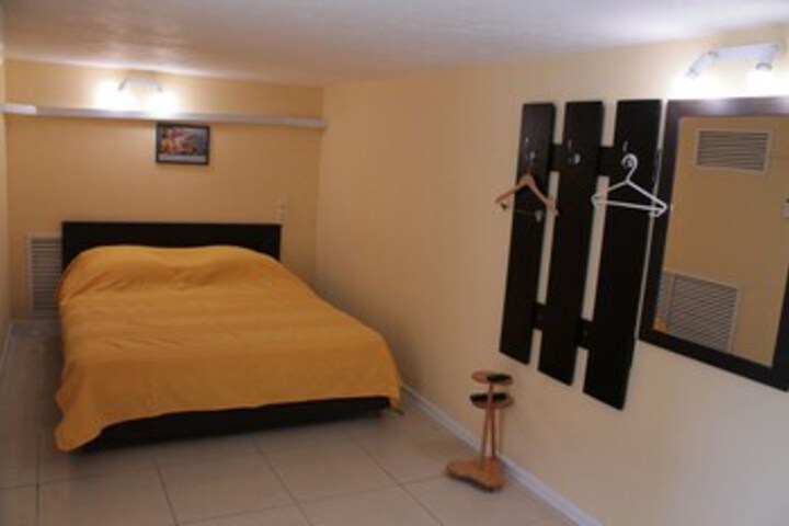Room 90 of 113