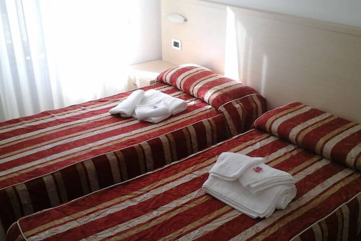 Room 11 of 92