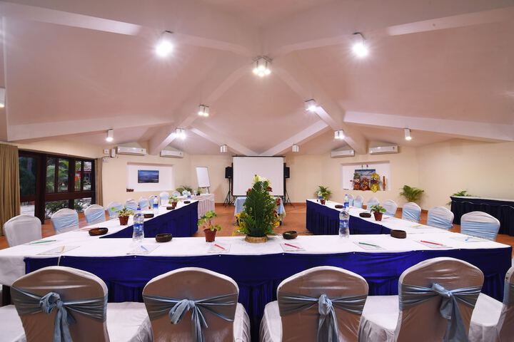 Business Center 47 of 56