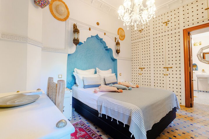 Room 14 of 48