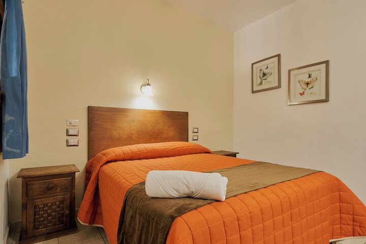 Room 47 of 142