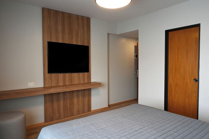 Room 5 of 24