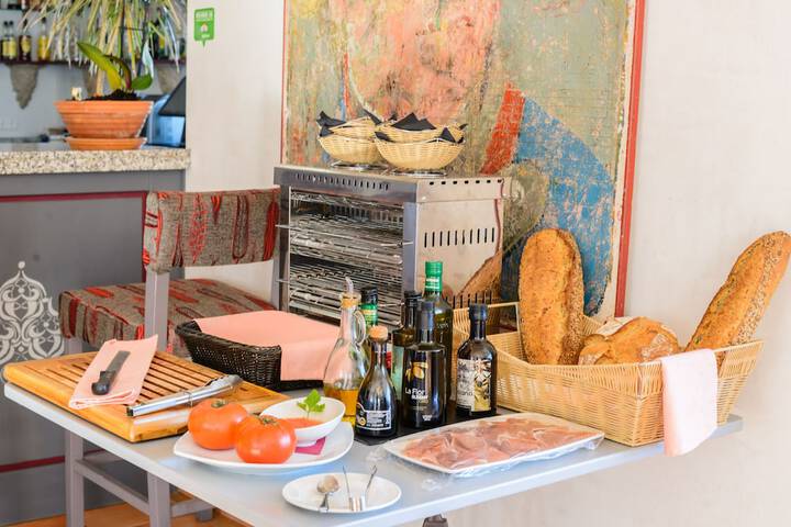 Dining Photos