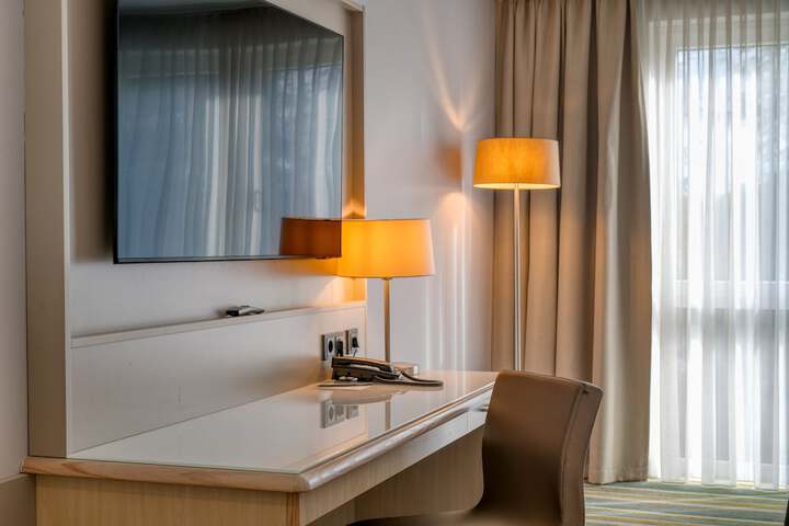 Room 17 of 101