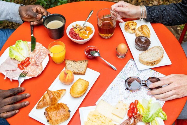 Breakfast area