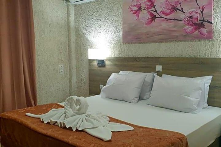 Room 30 of 70