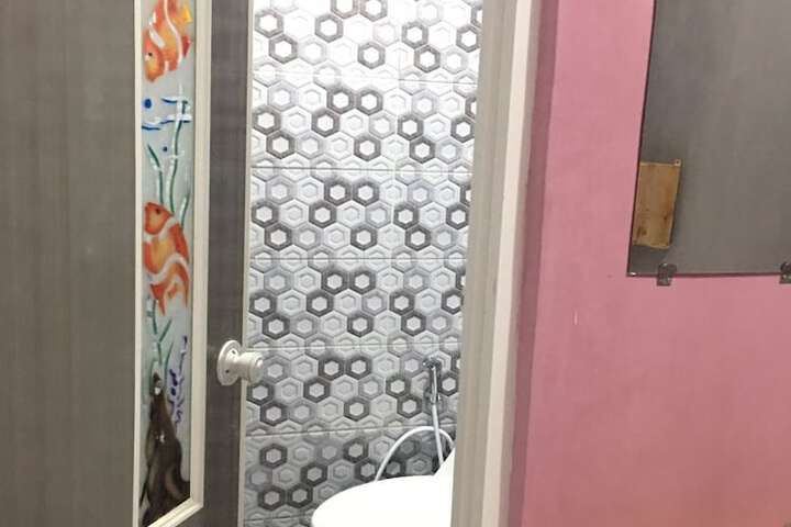 Room 20 of 23