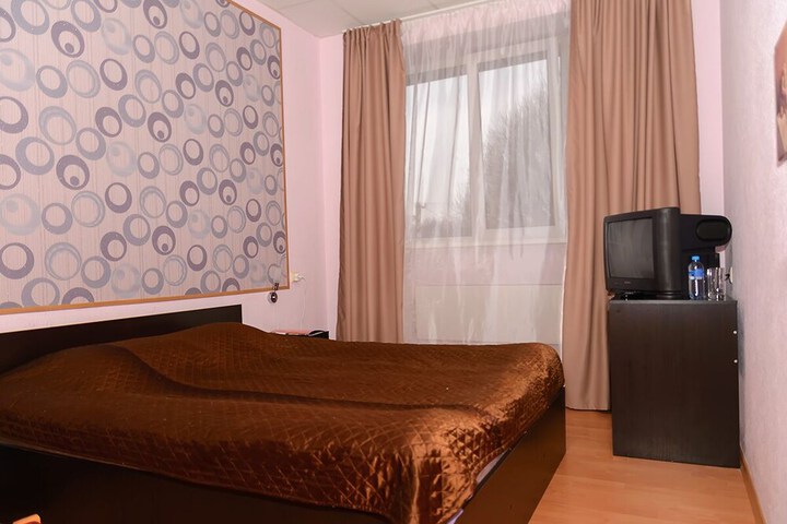 Room 3 of 36