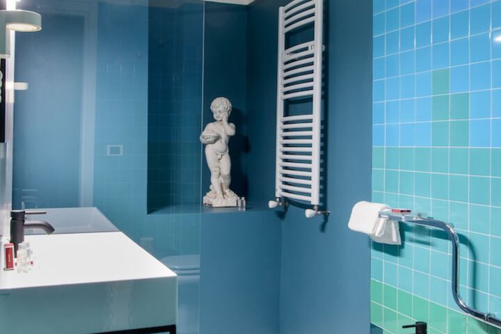 Bathroom Interior Photo