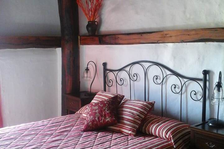 Room 5 of 31
