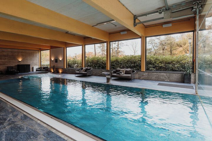 Pool 67 of 98