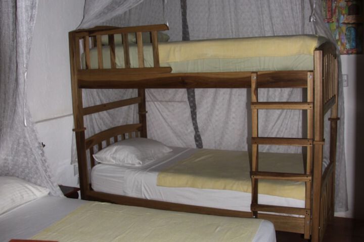 Room 5 of 72