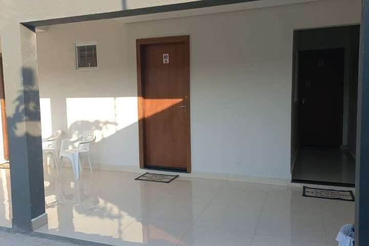 Room 12 of 18