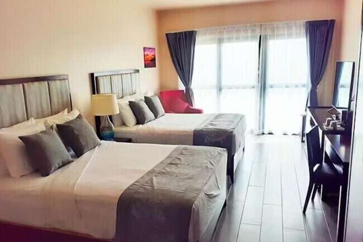 Room 11 of 23