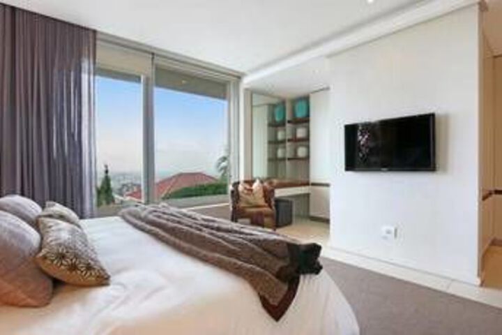 Room 7 of 23