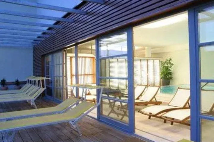 Terrace/Patio 7 of 16