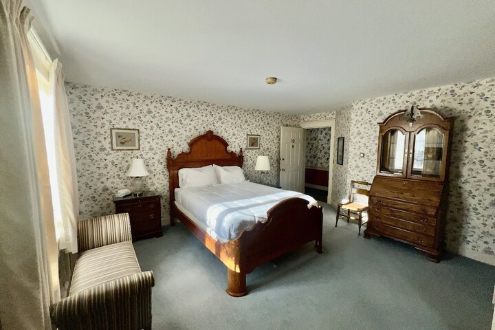 Room 31 of 84