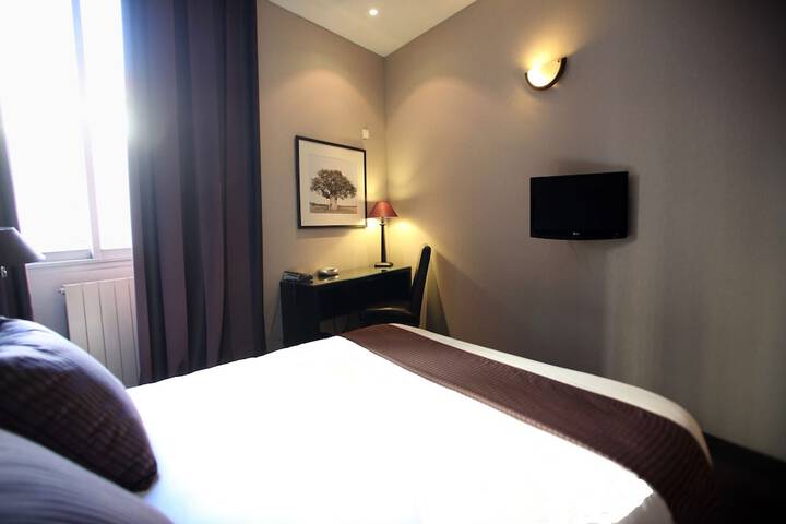 Room 31 of 50