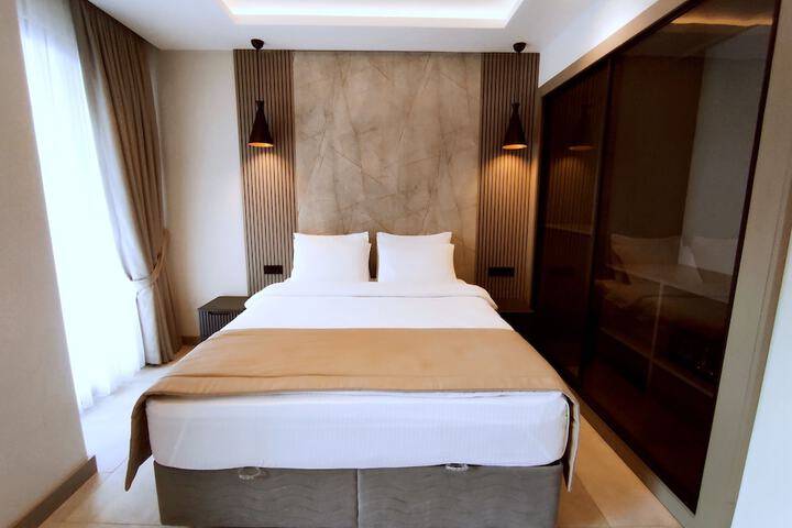 Room 10 of 61