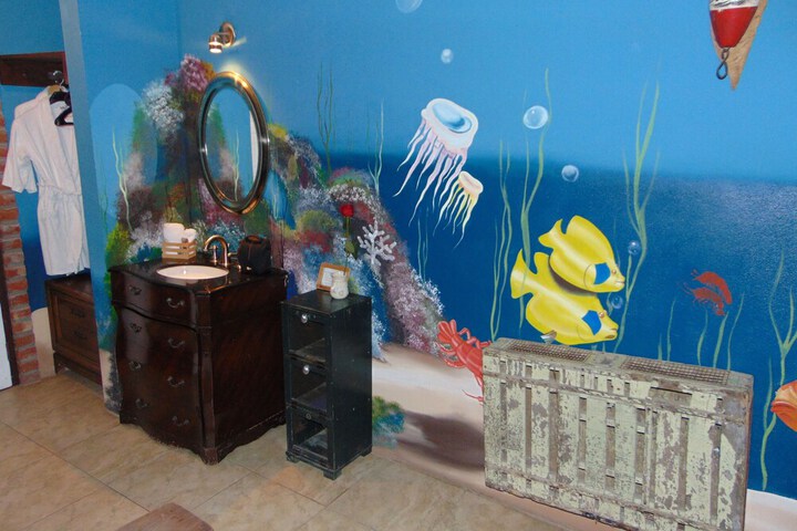Room 177 of 413