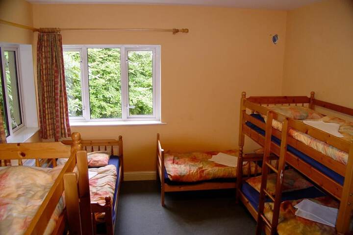 Room 7 of 25