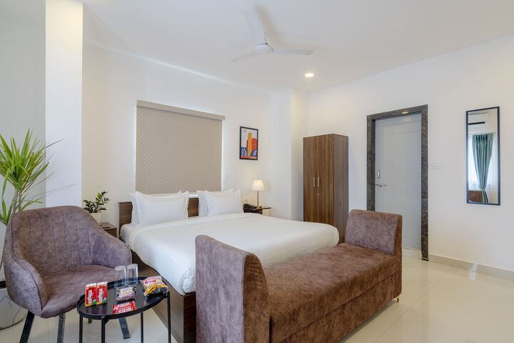 Room 10 of 41