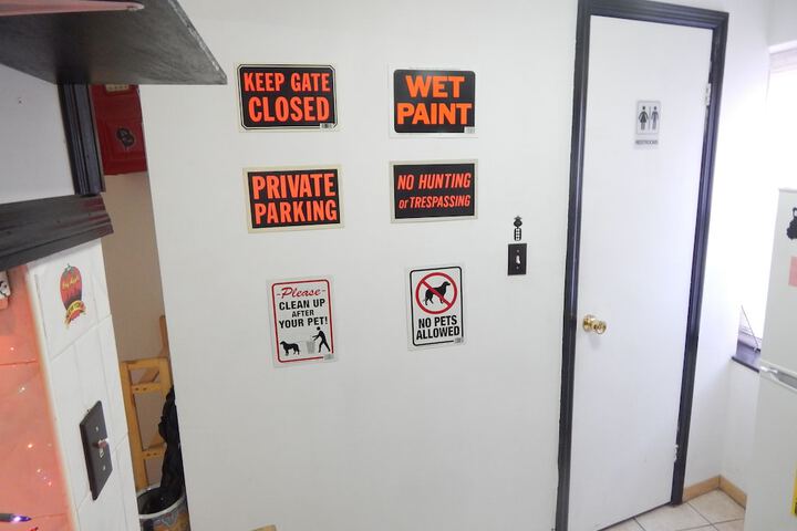 Room 14 of 24