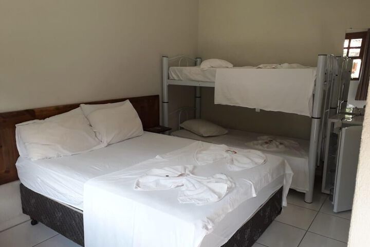Room 6 of 44