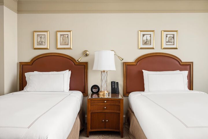 Room 29 of 195