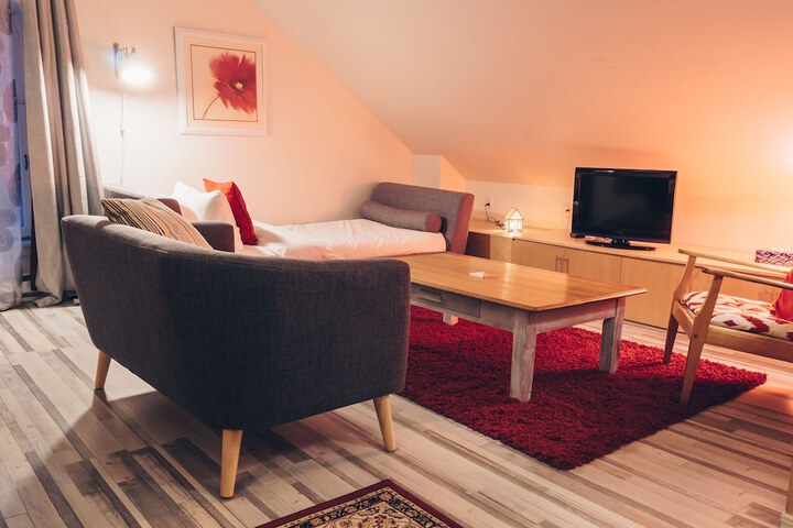 Room 82 of 144
