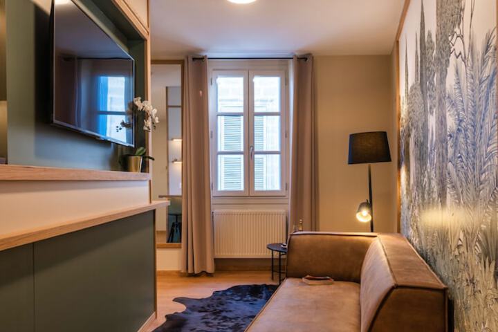 Room 89 of 209