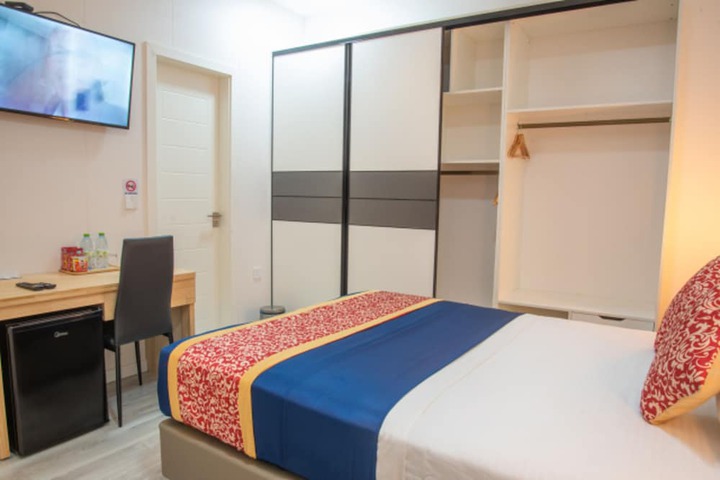 Room 14 of 41