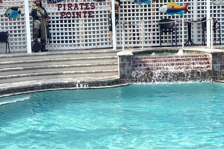 Pool 107 of 124