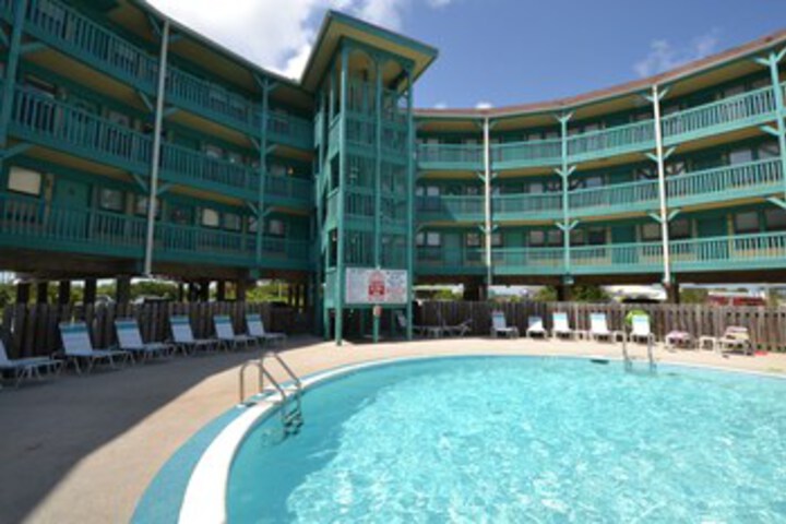 Sea Breeze 119 by Bender Vacation Rentals in Gulf Shores, AL