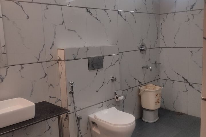 Room 20 of 42