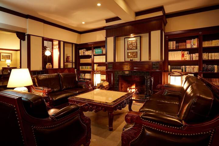Hotel Interior 9 of 52