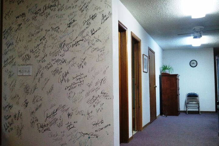 Room 22 of 40