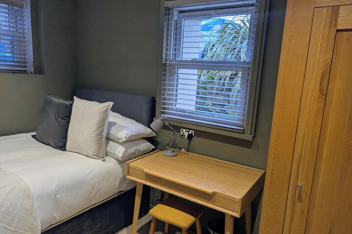 Room 101 of 205