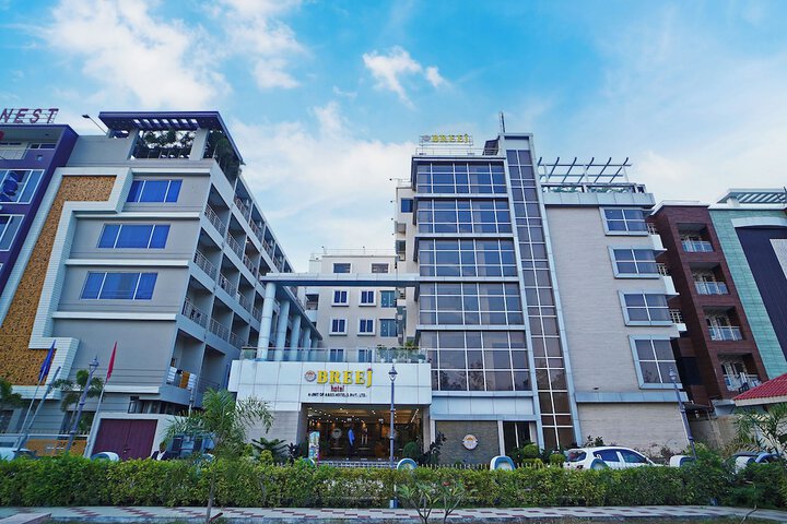 Breej Hotel