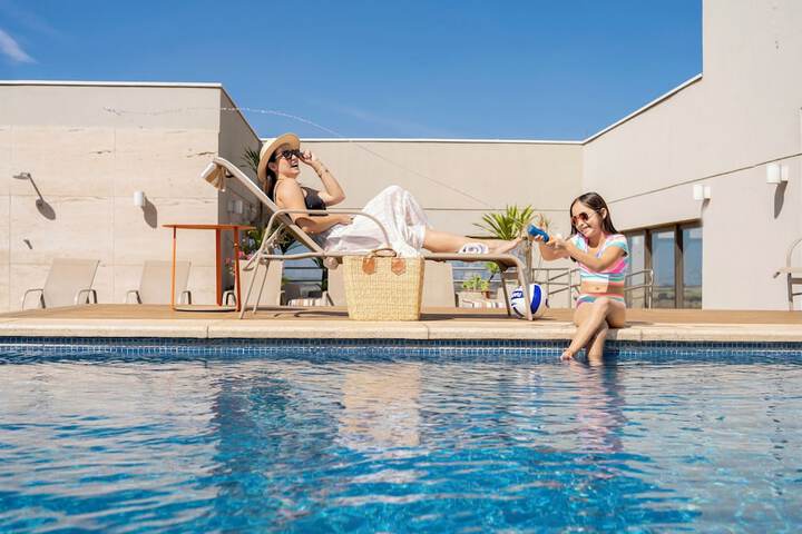 Pool 25 of 65
