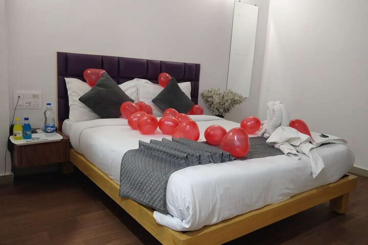 Room 2 of 12