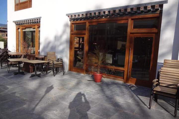 Terrace/Patio 16 of 33