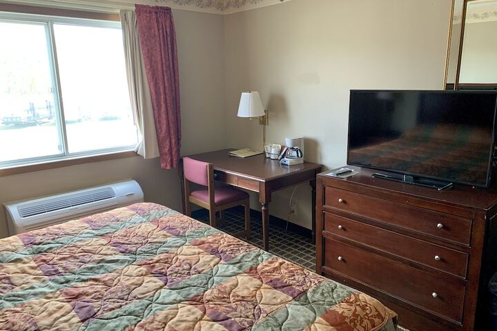 Room 27 of 52