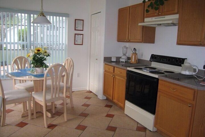 Breakfast/Coffee Service 16 of 27