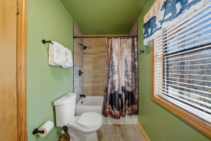 Room 15 of 29
