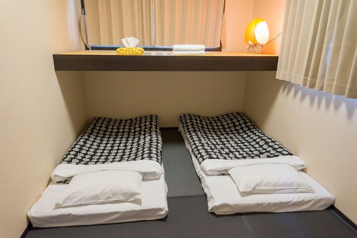 Room 12 of 81