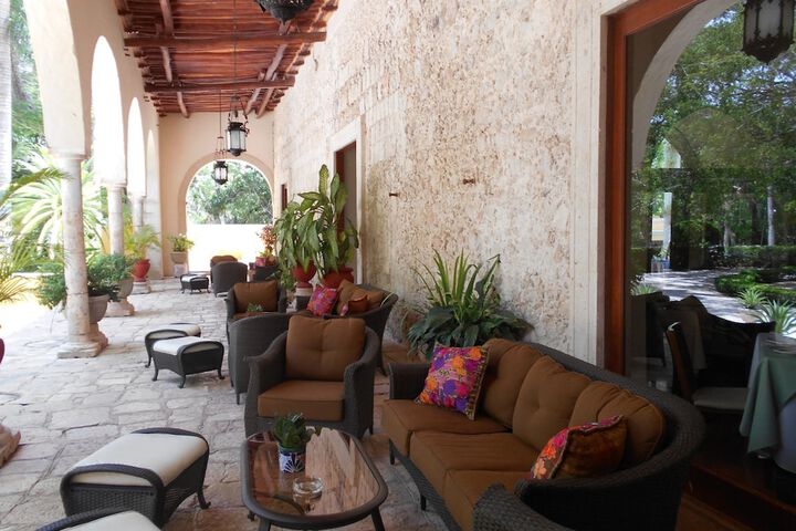 Lobby Entry